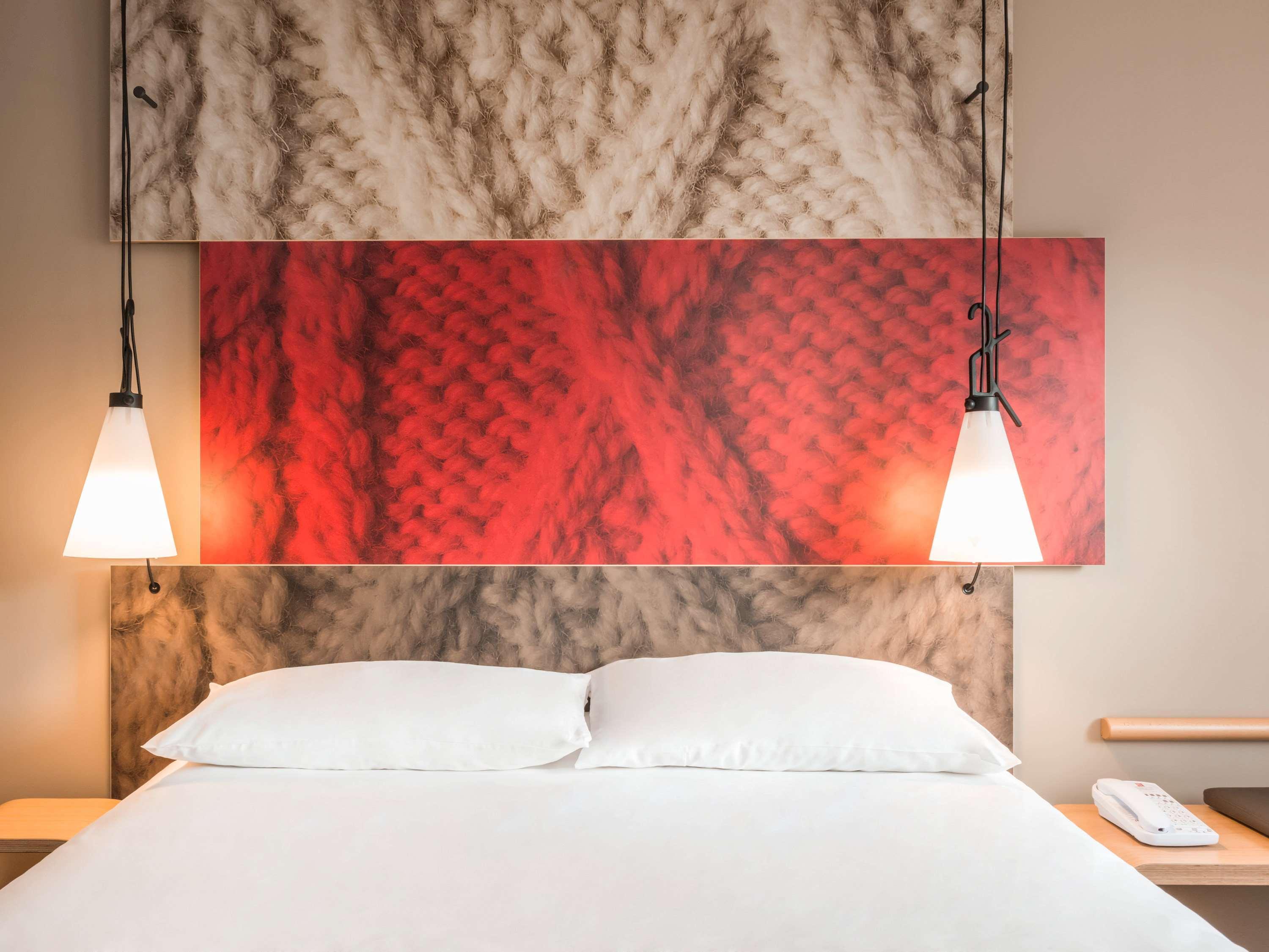 Ibis Bordeaux Centre - Gare Saint-Jean Hotel Ngoại thất bức ảnh