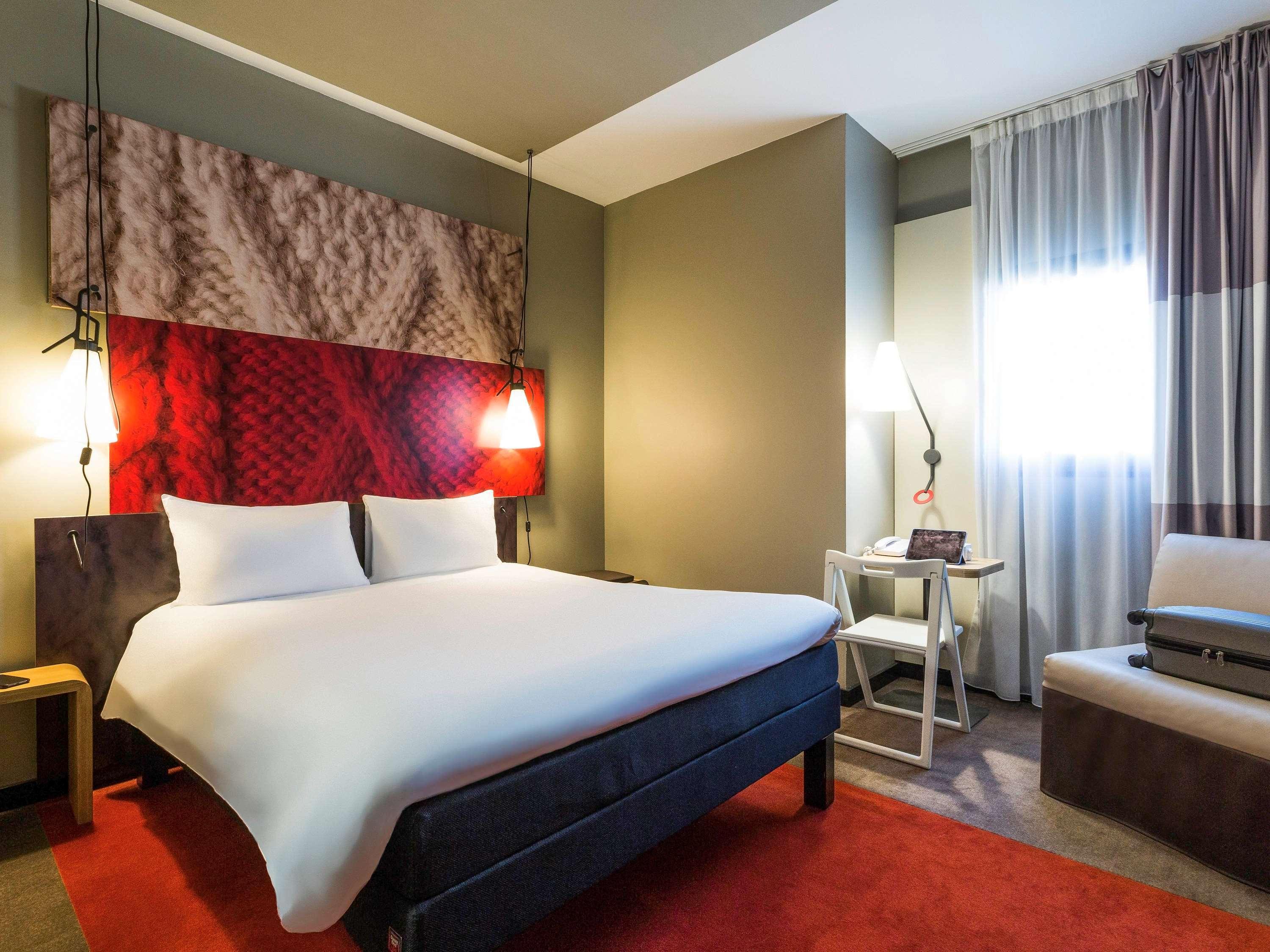 Ibis Bordeaux Centre - Gare Saint-Jean Hotel Ngoại thất bức ảnh