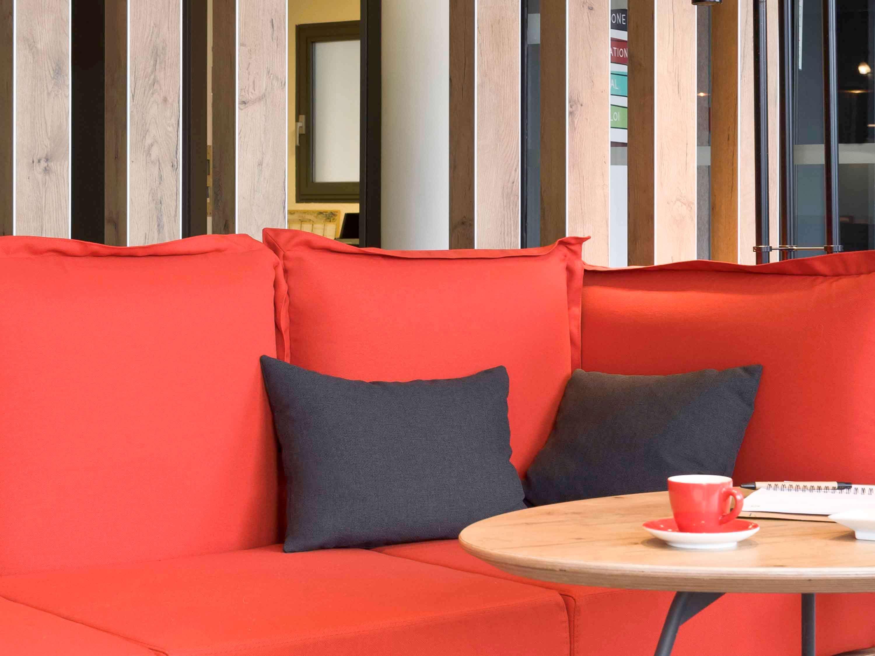 Ibis Bordeaux Centre - Gare Saint-Jean Hotel Ngoại thất bức ảnh