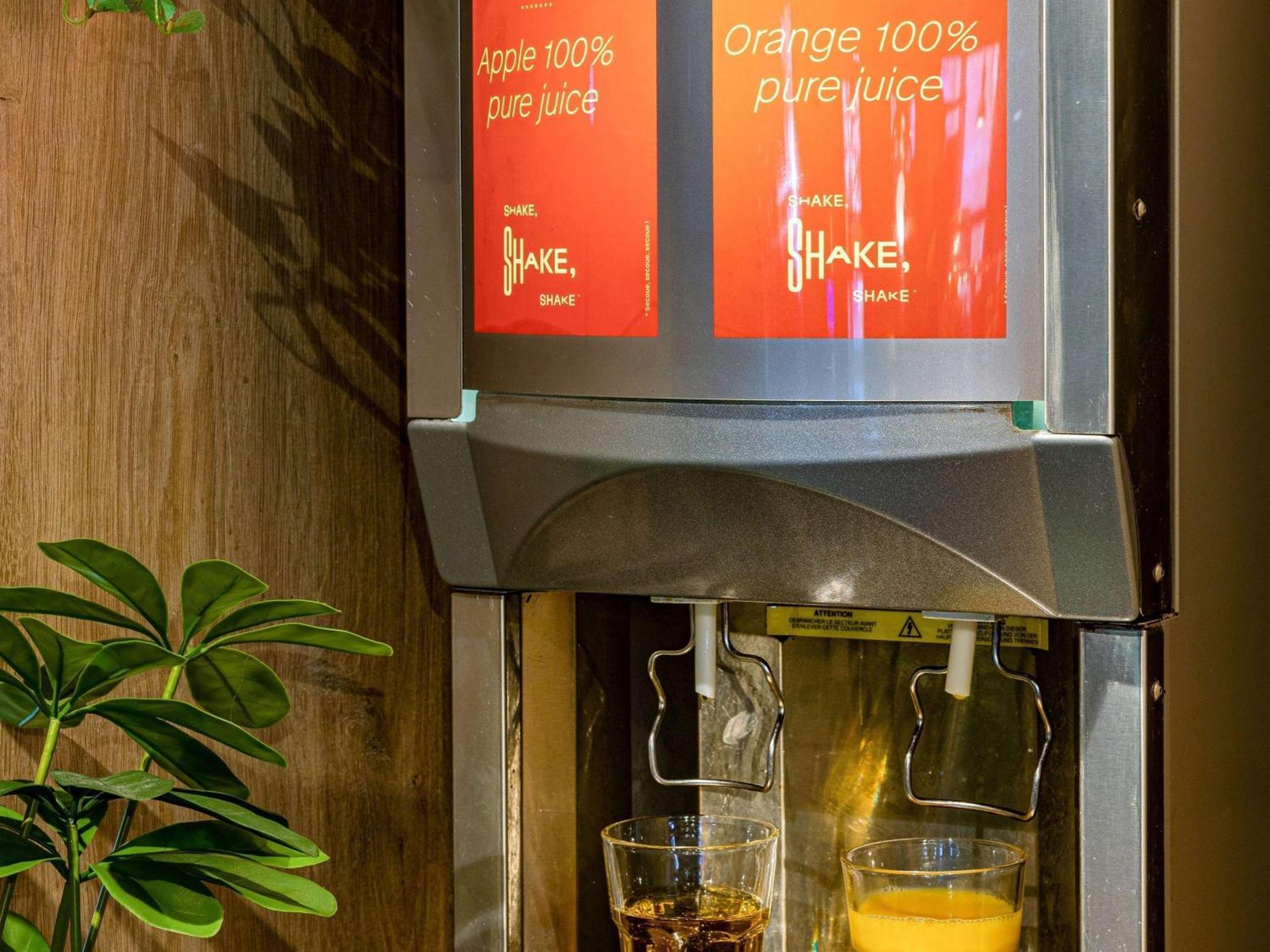 Ibis Bordeaux Centre - Gare Saint-Jean Hotel Ngoại thất bức ảnh