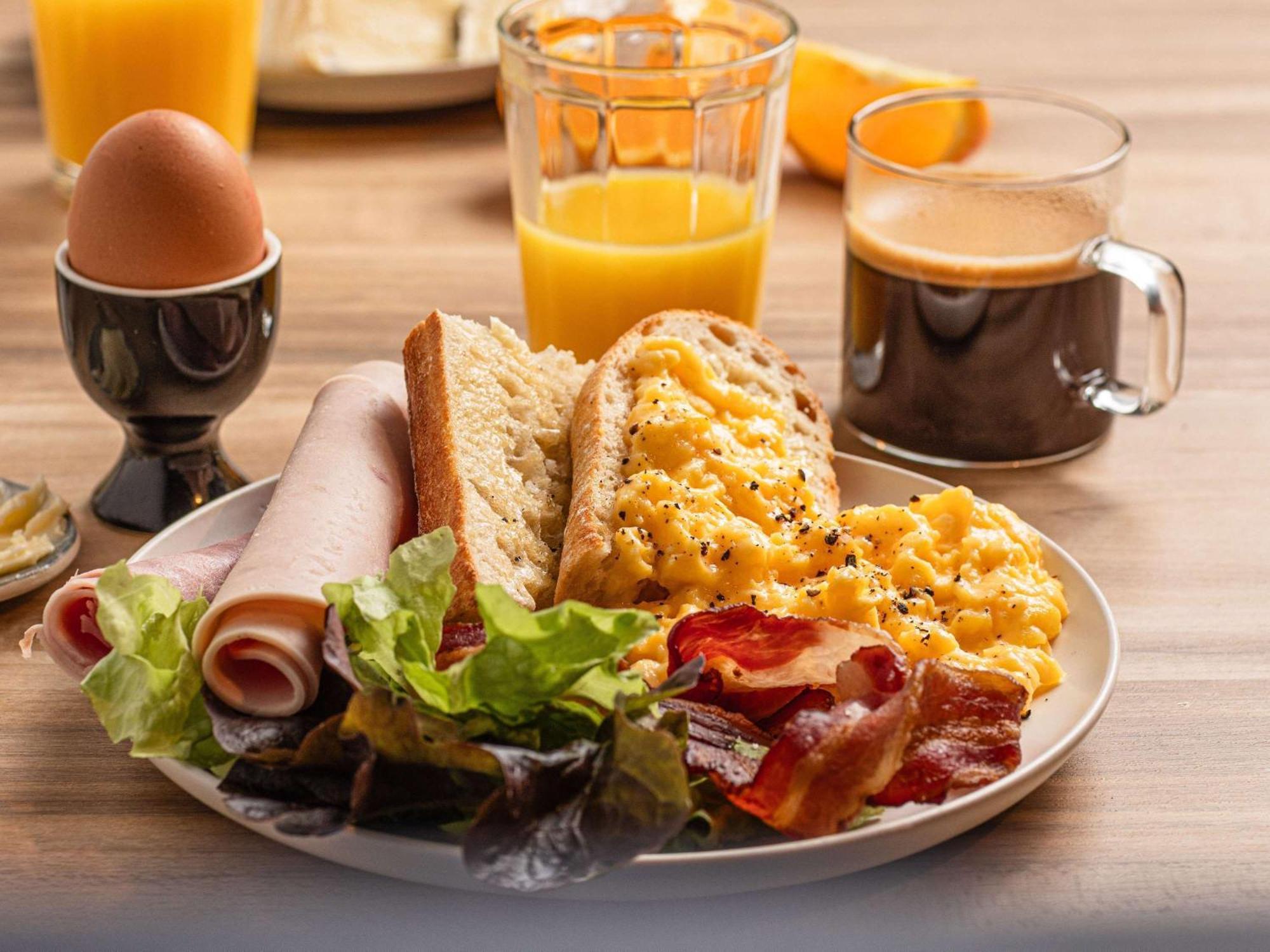 Ibis Bordeaux Centre - Gare Saint-Jean Hotel Ngoại thất bức ảnh